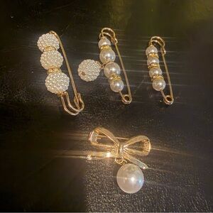 Elegant Gold and Pearl Safety Pin Set